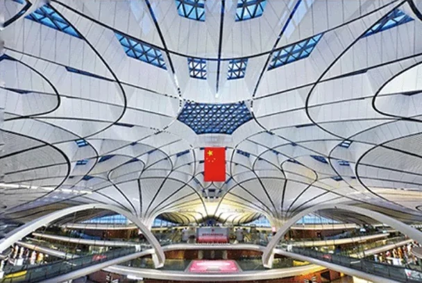 Interior ceiling structure with geometric aluminium panels